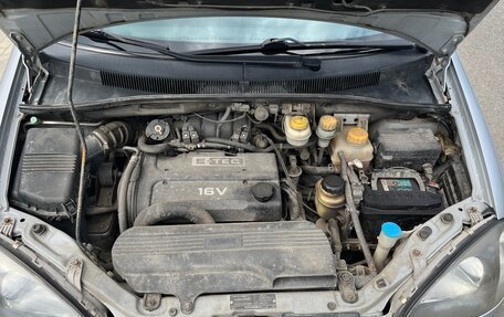 Chevrolet Rezzo, 2008 год, 380 000 рублей, 7 фотография