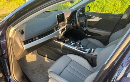 Audi A4, 2018 год, 1 850 000 рублей, 7 фотография
