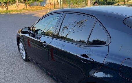 Toyota Camry, 2018 год, 2 850 000 рублей, 8 фотография