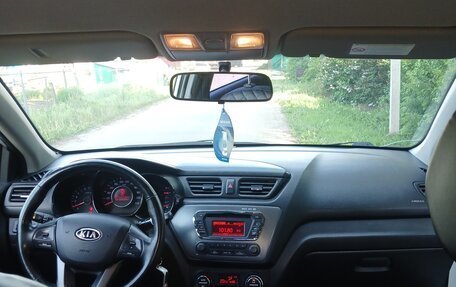 KIA Rio III рестайлинг, 2012 год, 650 000 рублей, 2 фотография