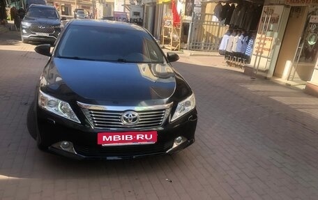 Toyota Camry, 2012 год, 1 450 000 рублей, 4 фотография