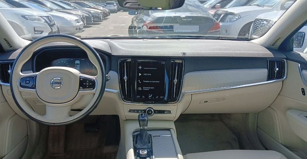 Volvo V90 Cross Country, 2017 год, 2 539 000 рублей, 5 фотография