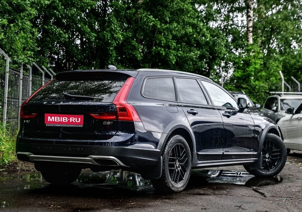 Volvo V90 Cross Country, 2017 год, 2 539 000 рублей, 2 фотография