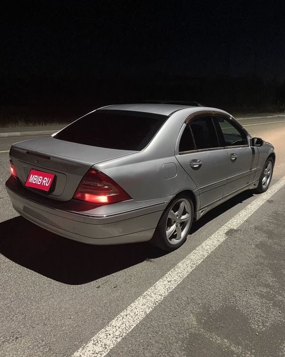 Mercedes-Benz C-Класс, 2002 год, 620 000 рублей, 1 фотография