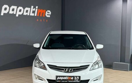 Hyundai Solaris II рестайлинг, 2014 год, 950 000 рублей, 2 фотография
