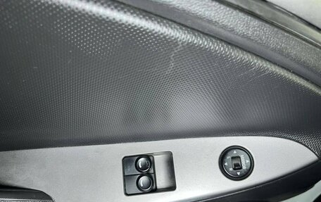 Hyundai Solaris II рестайлинг, 2014 год, 950 000 рублей, 7 фотография
