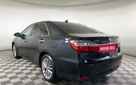 Toyota Camry, 2016 год, 1 498 000 рублей, 7 фотография