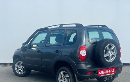 Chevrolet Niva I рестайлинг, 2016 год, 690 000 рублей, 4 фотография