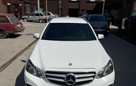 Mercedes-Benz E-Класс, 2015 год, 1 989 000 рублей, 2 фотография