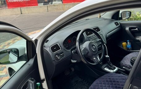 Volkswagen Polo VI (EU Market), 2013 год, 850 000 рублей, 2 фотография
