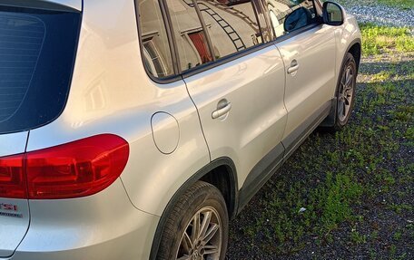 Volkswagen Tiguan I, 2011 год, 1 500 000 рублей, 3 фотография