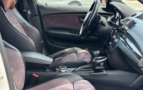 BMW 1 серия, 2011 год, 1 050 000 рублей, 3 фотография