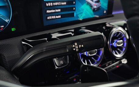 Mercedes-Benz A-Класс, 2021 год, 2 600 000 рублей, 8 фотография