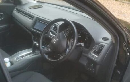 Honda Vezel, 2016 год, 1 799 000 рублей, 9 фотография