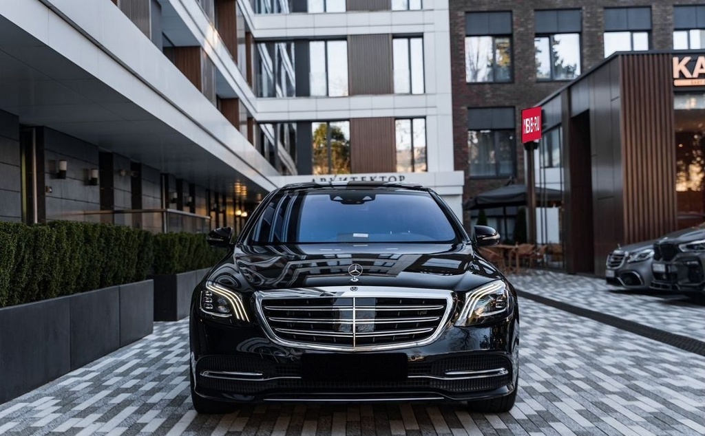 Mercedes-Benz S-Класс, 2019 год, 4 199 999 рублей, 2 фотография