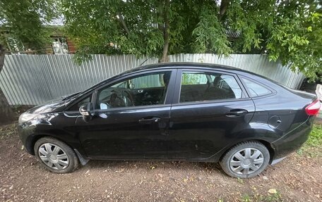 Ford Fiesta, 2015 год, 599 000 рублей, 2 фотография