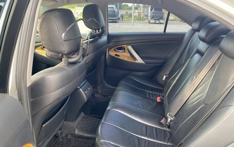 Toyota Camry, 2007 год, 1 150 000 рублей, 9 фотография