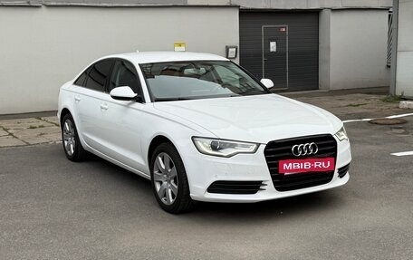 Audi A6, 2012 год, 1 700 000 рублей, 2 фотография