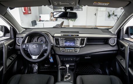 Toyota RAV4, 2014 год, 2 198 000 рублей, 14 фотография
