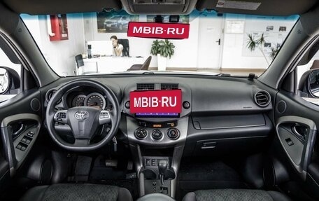 Toyota RAV4, 2010 год, 1 348 000 рублей, 14 фотография