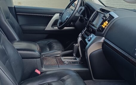 Toyota Land Cruiser 200, 2012 год, 3 490 000 рублей, 6 фотография
