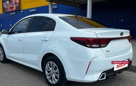 KIA Rio IV, 2020 год, 1 575 000 рублей, 3 фотография