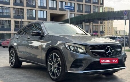 Mercedes-Benz GLC Coupe AMG, 2017 год, 3 650 000 рублей, 2 фотография