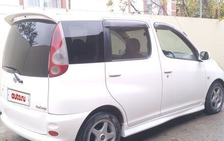Toyota FunCargo, 2001 год, 650 000 рублей, 4 фотография