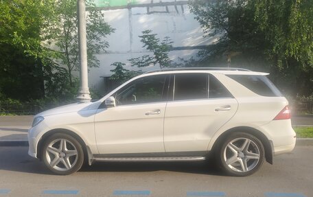 Mercedes-Benz M-Класс, 2014 год, 2 500 000 рублей, 4 фотография