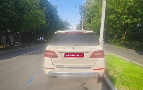 Mercedes-Benz M-Класс, 2014 год, 2 500 000 рублей, 3 фотография