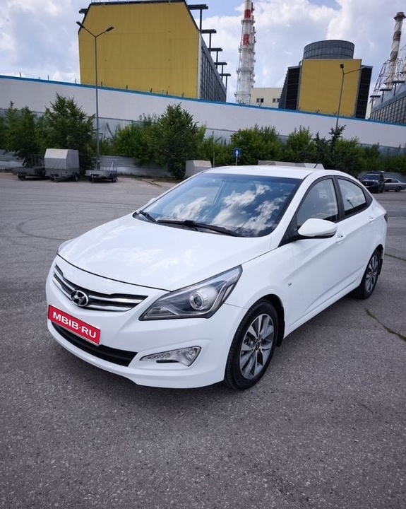 Hyundai Solaris I рестайлинг, 2015 год, 830 000 рублей, 1 фотография