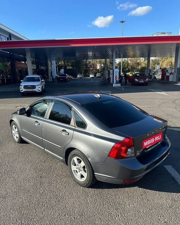 Volvo S40 II рестайлинг, 2010 год, 920 000 рублей, 4 фотография