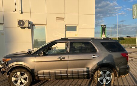 Ford Explorer VI, 2012 год, 950 000 рублей, 3 фотография