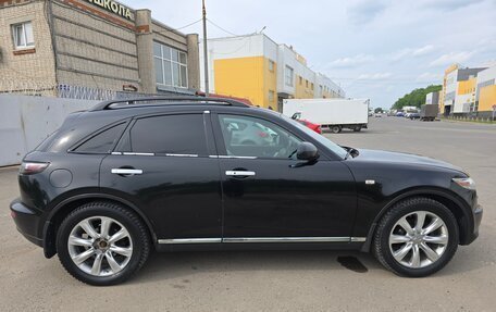 Infiniti FX I, 2007 год, 750 000 рублей, 3 фотография