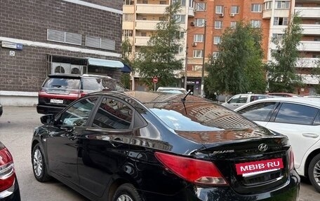 Hyundai Solaris II рестайлинг, 2016 год, 870 000 рублей, 3 фотография