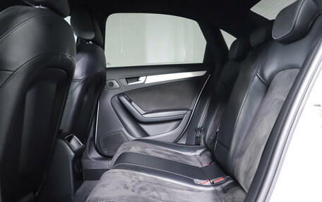 Audi A4, 2015 год, 1 780 000 рублей, 12 фотография
