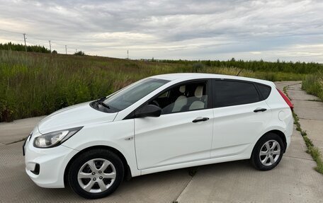 Hyundai Solaris II рестайлинг, 2014 год, 560 000 рублей, 5 фотография