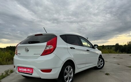 Hyundai Solaris II рестайлинг, 2014 год, 560 000 рублей, 4 фотография