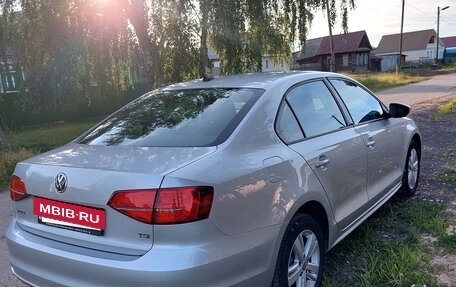 Volkswagen Jetta VI, 2018 год, 1 650 000 рублей, 3 фотография