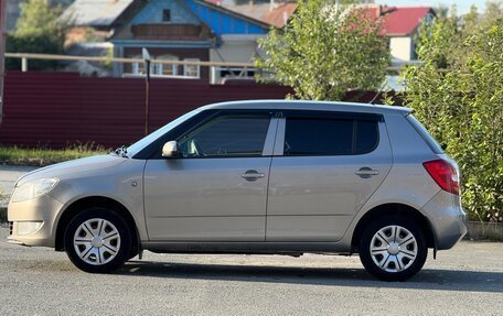 Skoda Fabia II, 2012 год, 550 000 рублей, 2 фотография