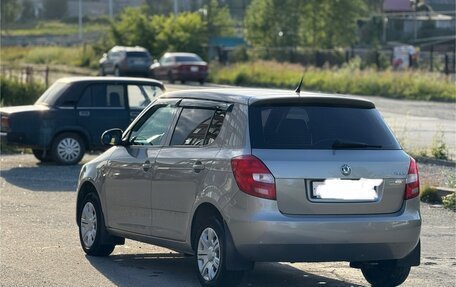 Skoda Fabia II, 2012 год, 550 000 рублей, 3 фотография