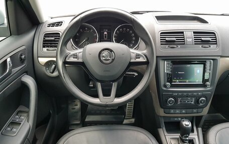 Skoda Yeti I рестайлинг, 2017 год, 1 599 000 рублей, 5 фотография