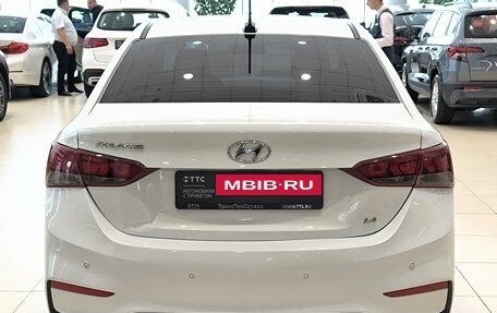 Hyundai Solaris II рестайлинг, 2017 год, 1 050 000 рублей, 7 фотография