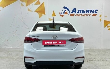 Hyundai Solaris II рестайлинг, 2017 год, 1 050 000 рублей, 4 фотография