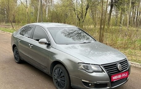Volkswagen Passat B6, 2006 год, 550 000 рублей, 2 фотография