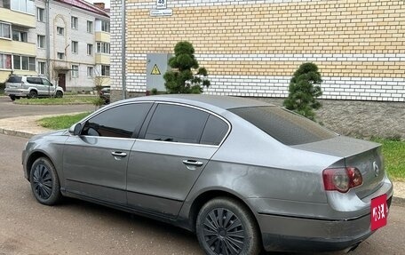 Volkswagen Passat B6, 2006 год, 550 000 рублей, 6 фотография
