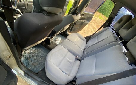 Mitsubishi Space Star I рестайлинг, 2003 год, 275 000 рублей, 2 фотография