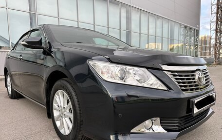 Toyota Camry, 2012 год, 2 175 000 рублей, 2 фотография