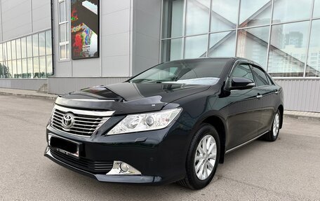 Toyota Camry, 2012 год, 2 175 000 рублей, 5 фотография