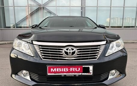 Toyota Camry, 2012 год, 2 175 000 рублей, 8 фотография